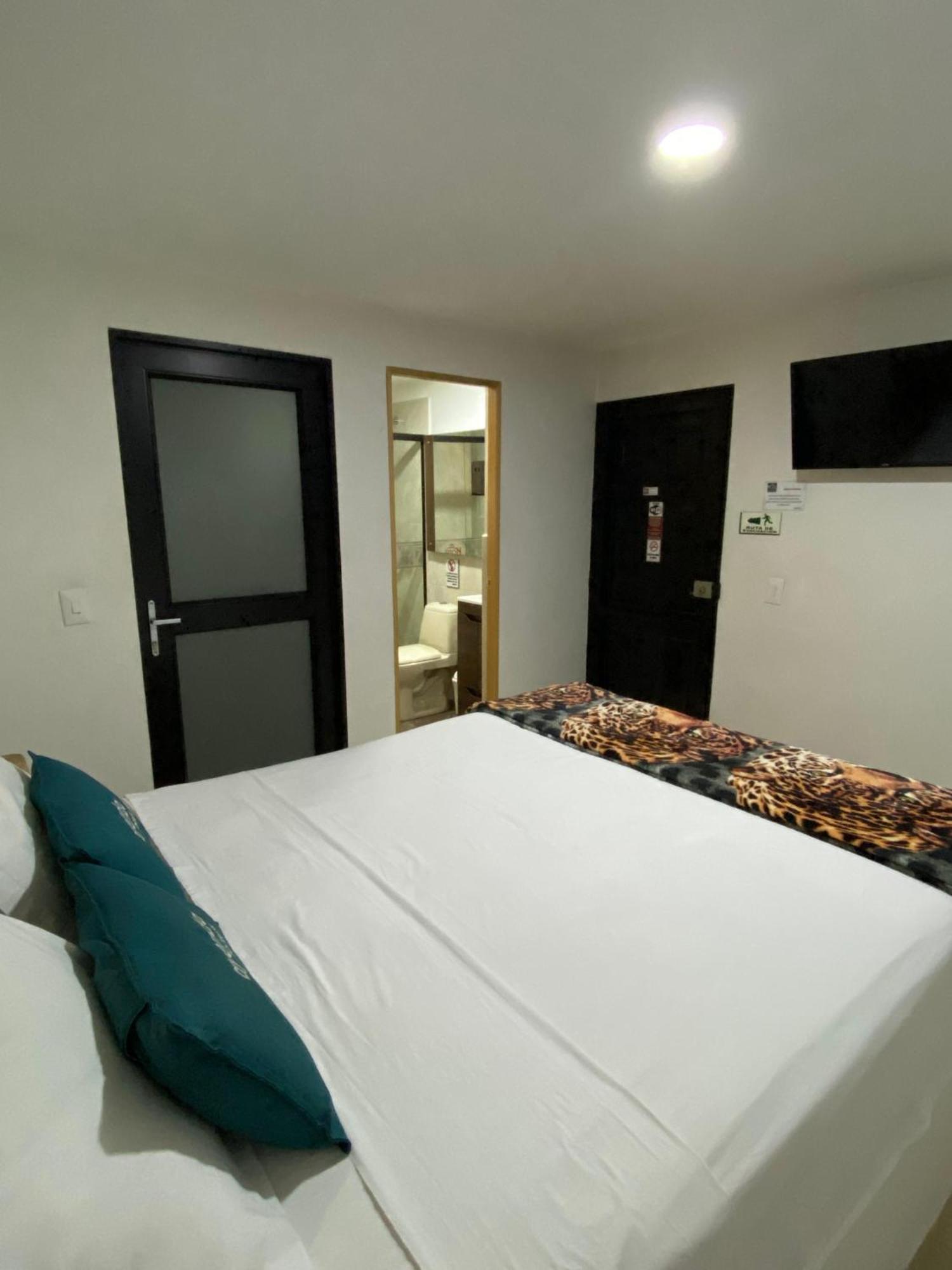 Inn Olimpo La 47 2*